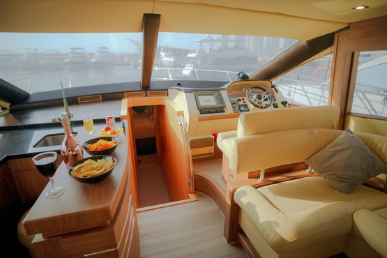 Jasmine yacht | AED700/hour